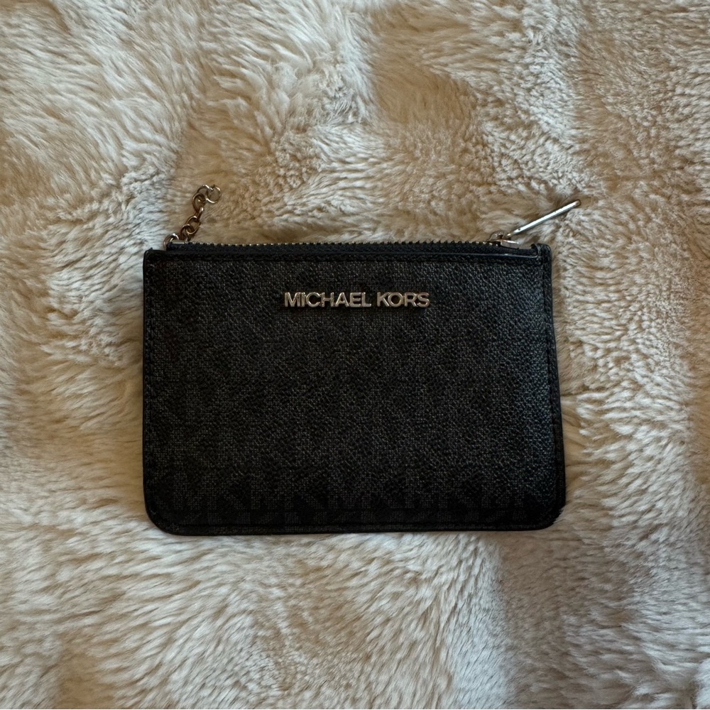Micheal kors wallet